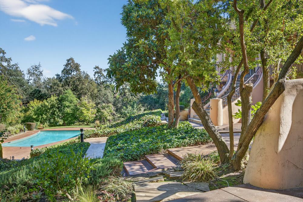 6340 Rio Bonito Drive