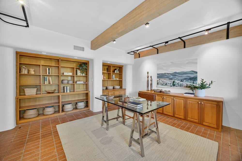 6340 Rio Bonito Drive