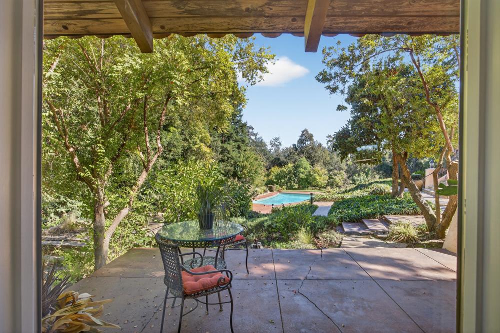 6340 Rio Bonito Drive