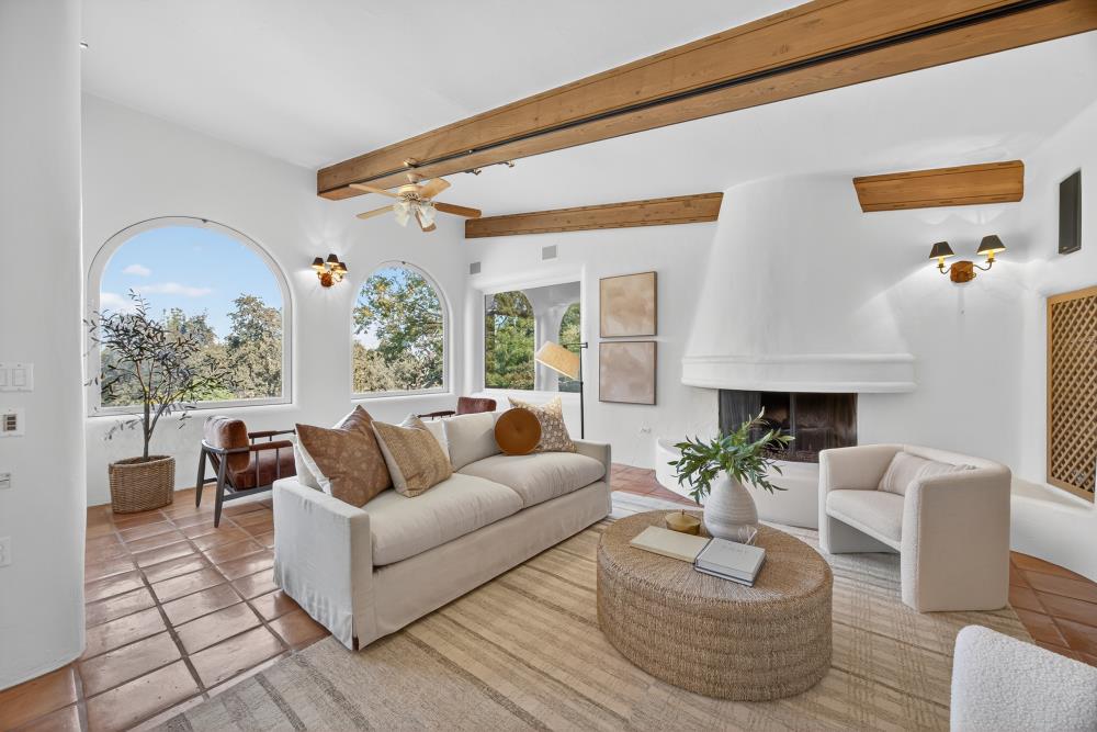 6340 Rio Bonito Drive