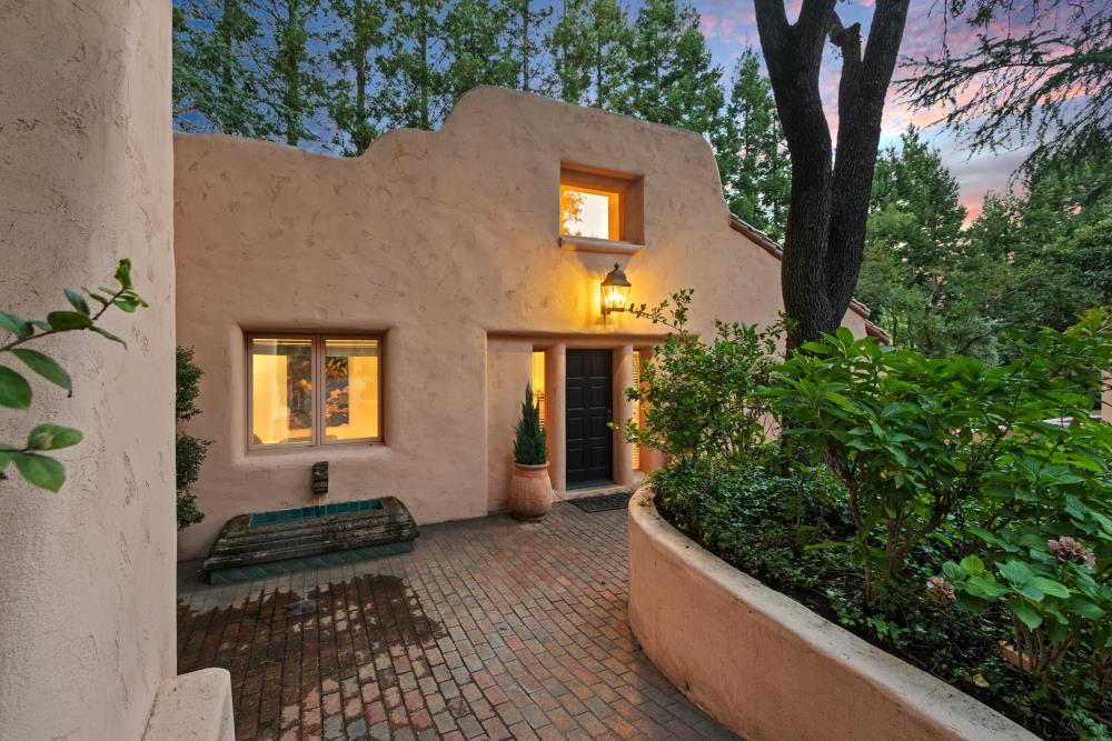 6340 Rio Bonito Drive