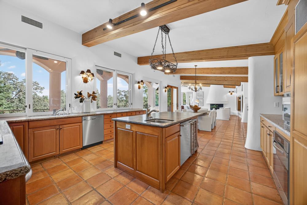 6340 Rio Bonito Drive