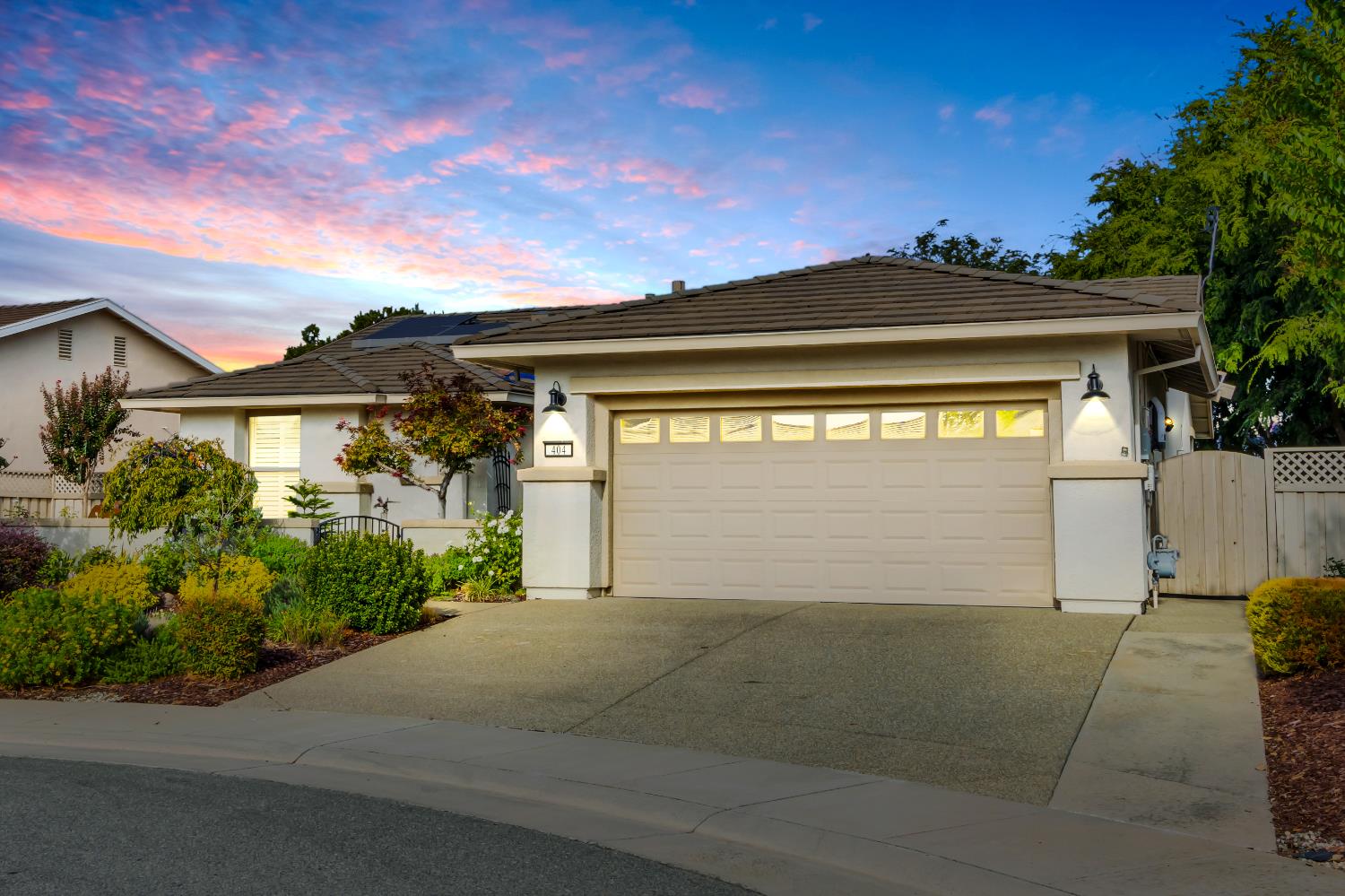 404 Mossy Court