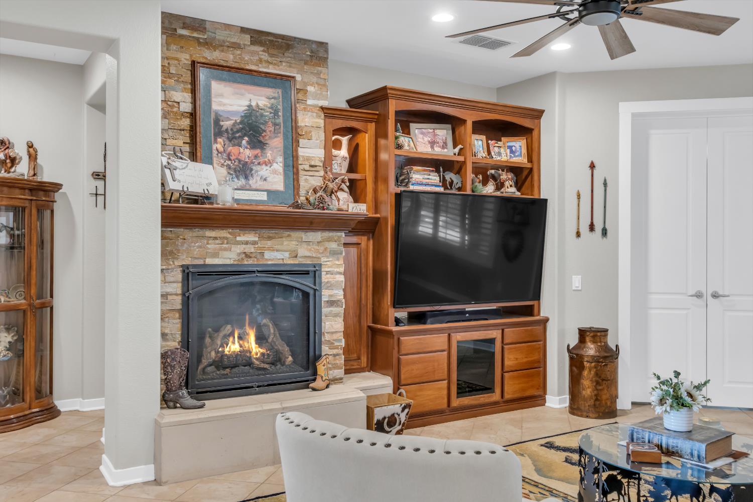 404 Mossy Court