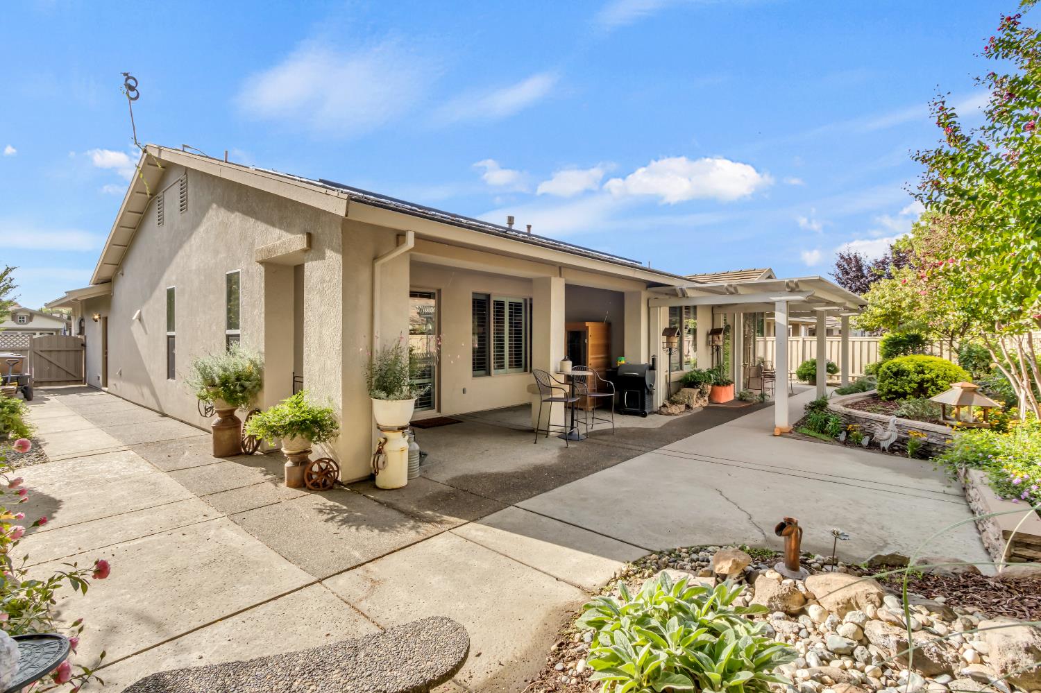 404 Mossy Court