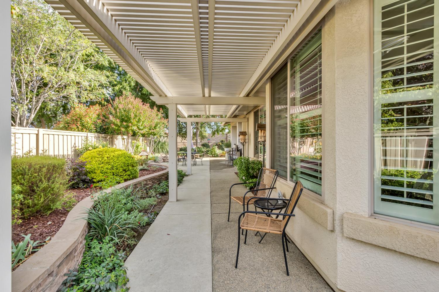 404 Mossy Court