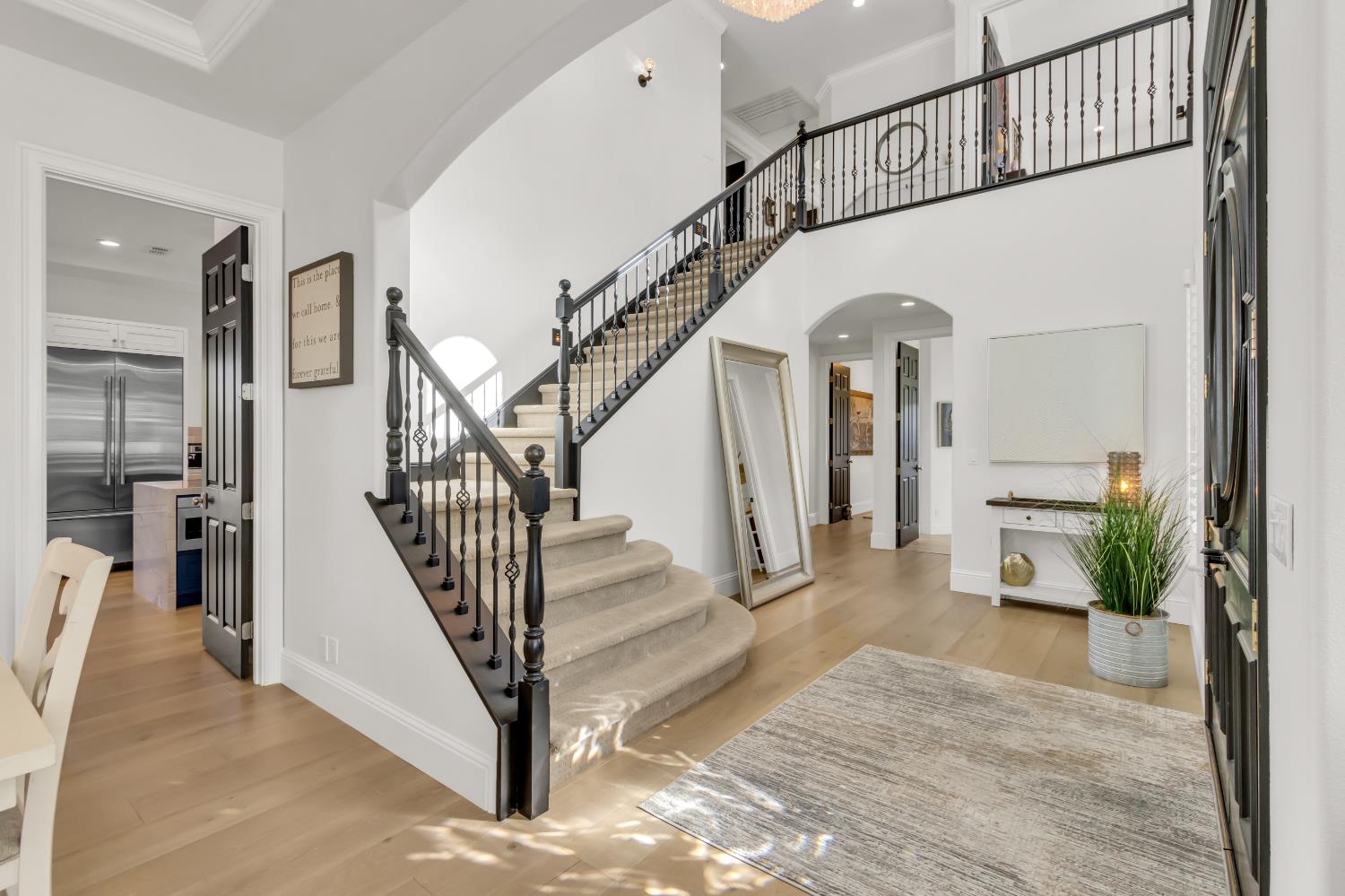 5457 Sur Mer Drive