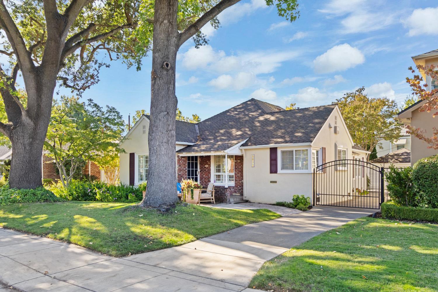 2832 Marty Way
