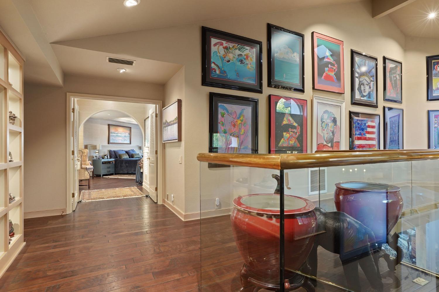 9801 Mira Del Rio Drive