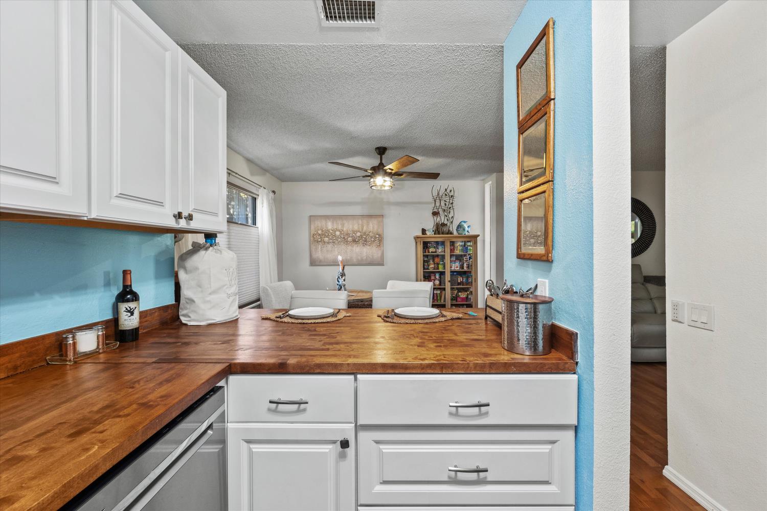 608 Woodside Sierra 1