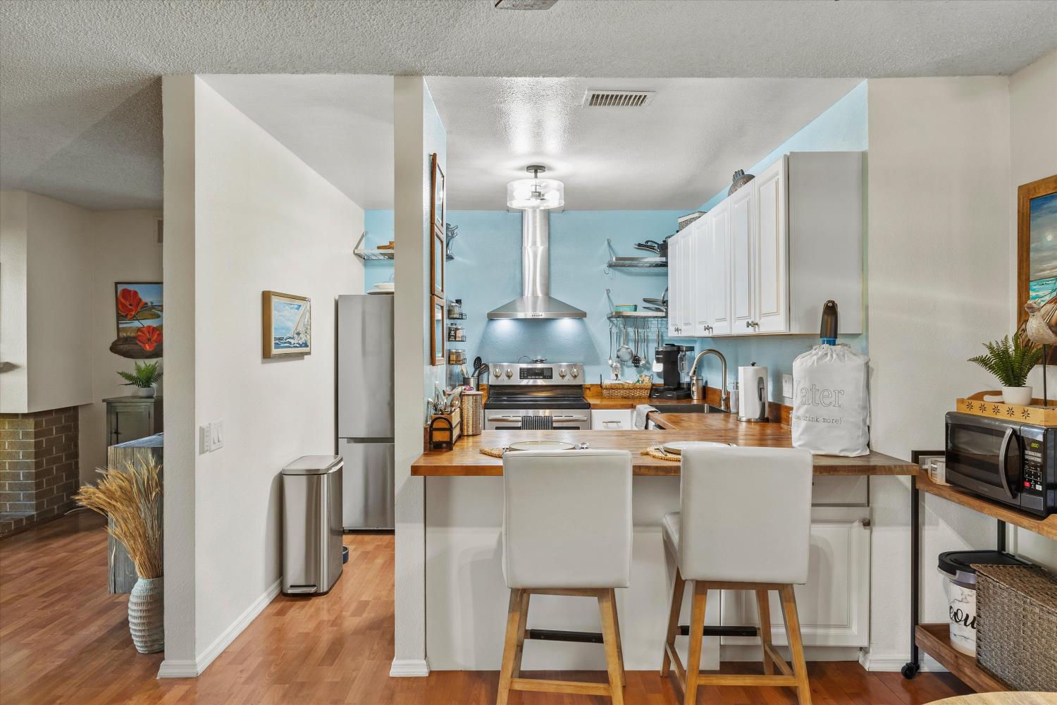 608 Woodside Sierra 1