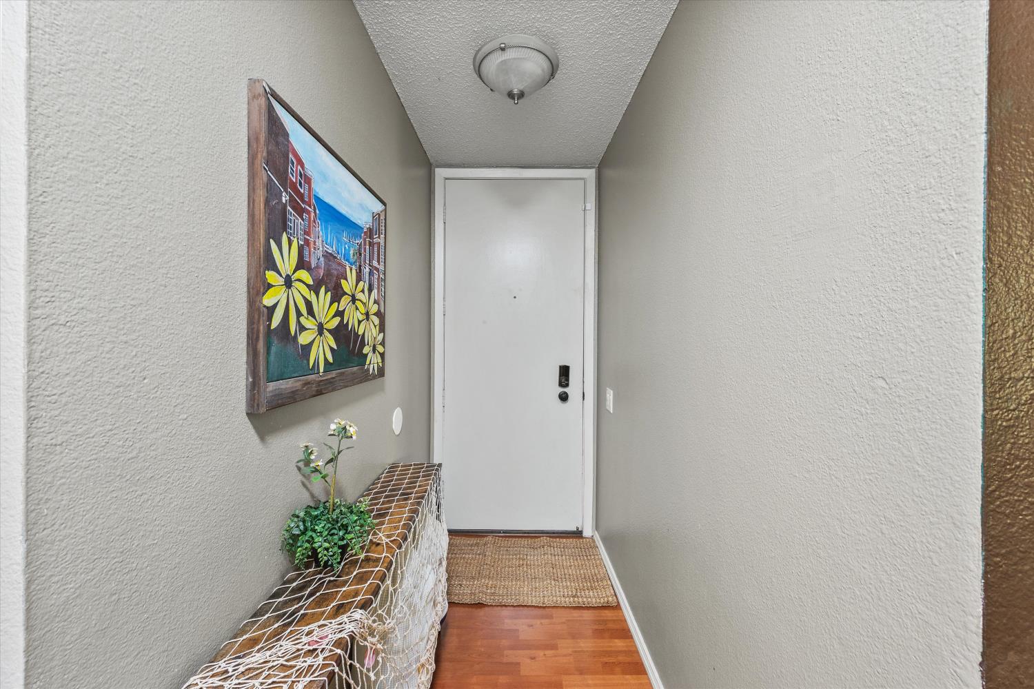 608 Woodside Sierra 1