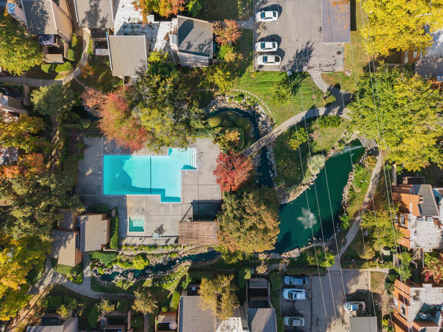 608 Woodside Sierra 1