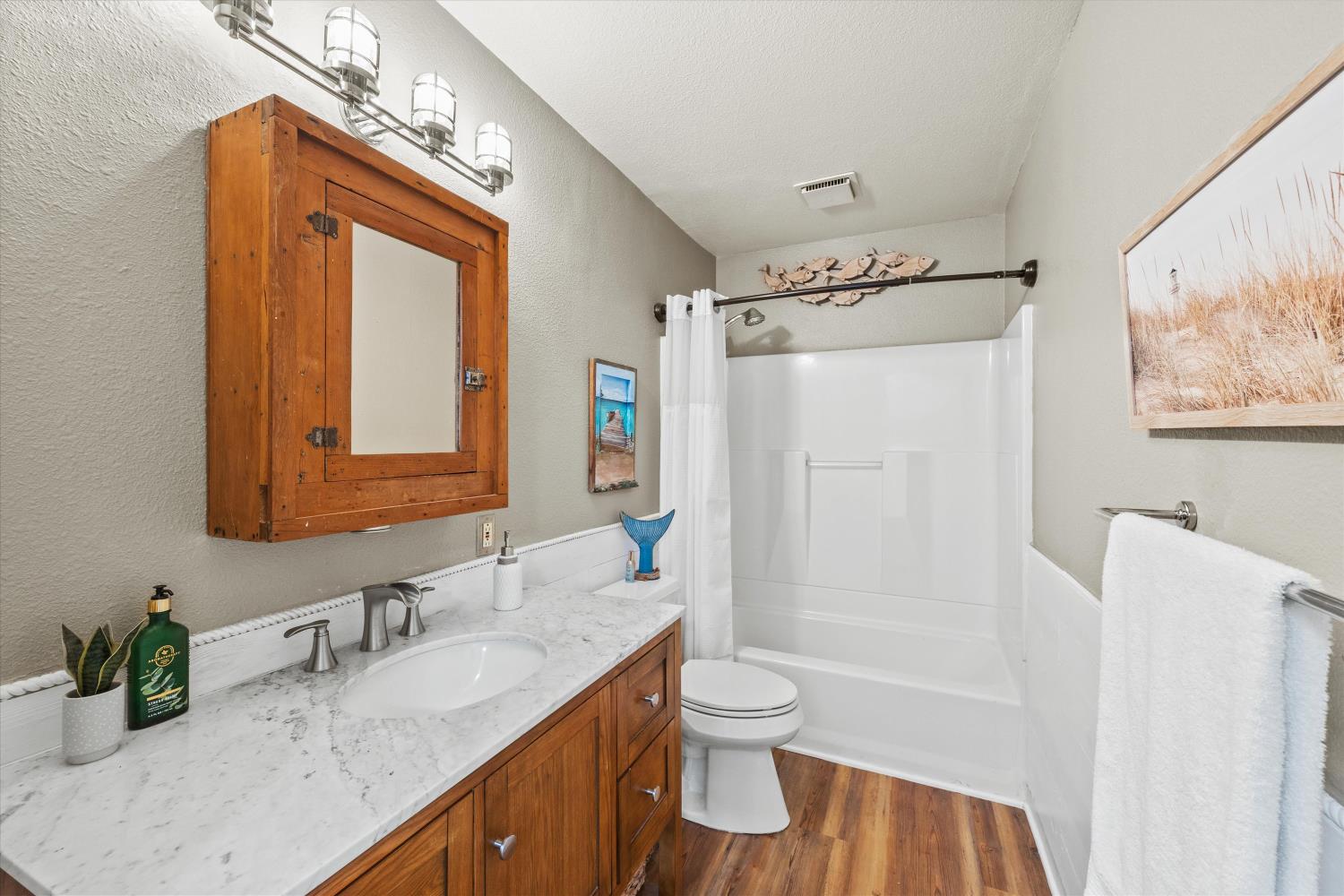 608 Woodside Sierra 1