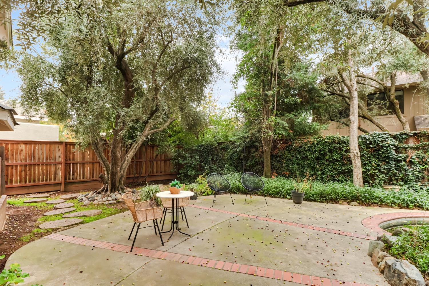 1761 Park Place Drive