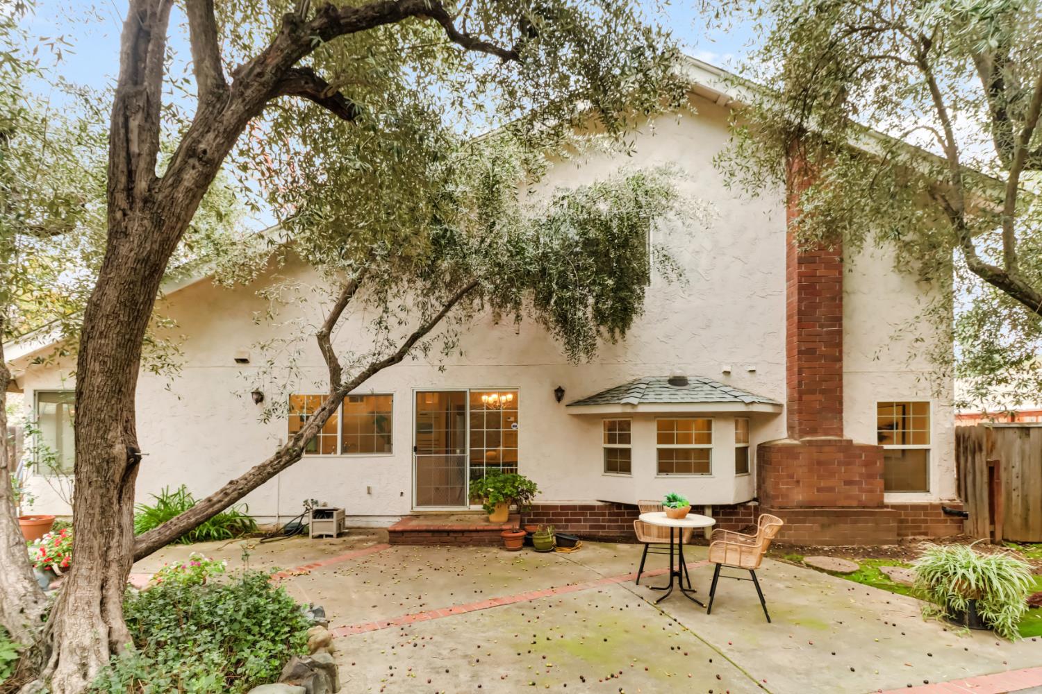 1761 Park Place Drive