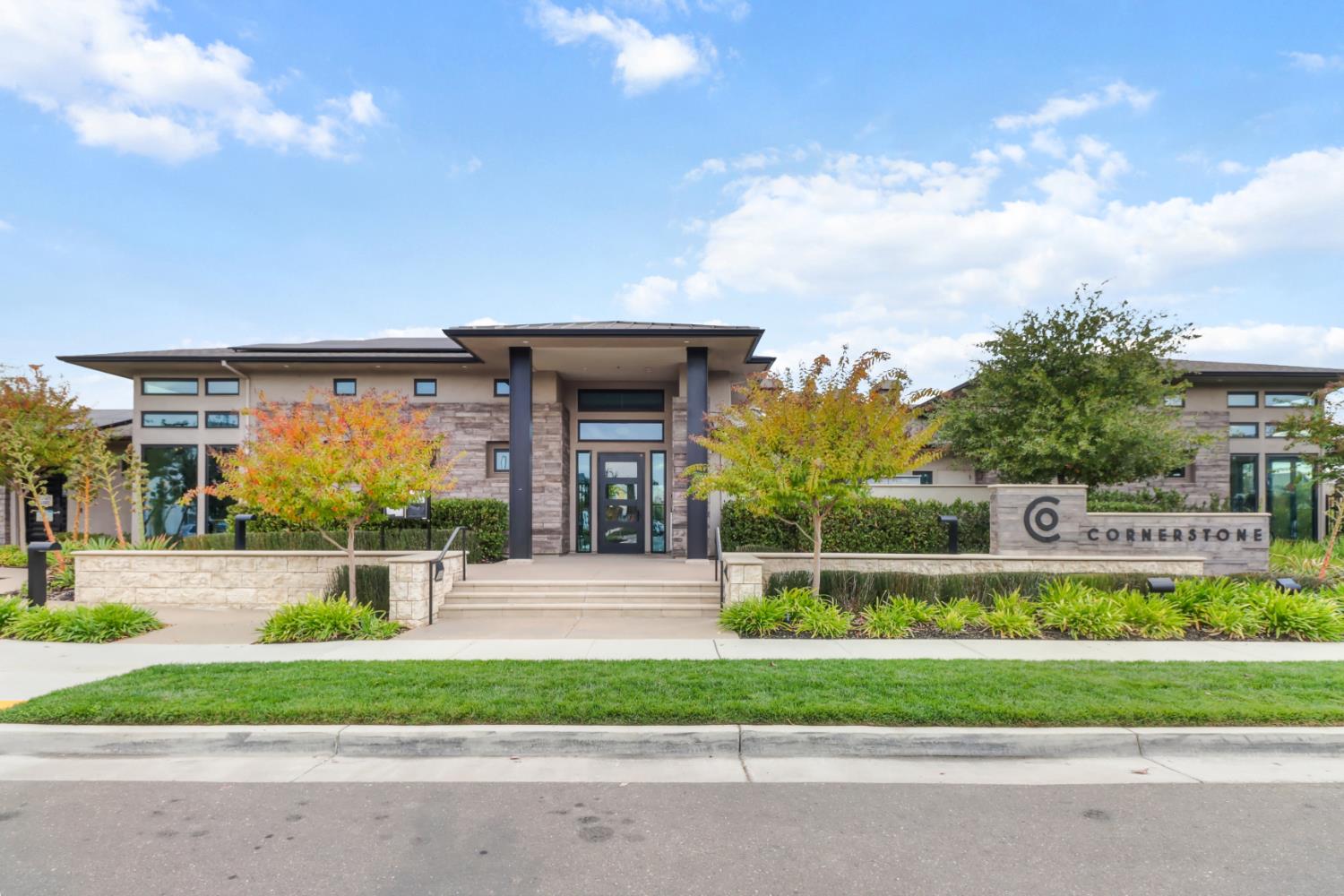 3050 Copper Rose Walk