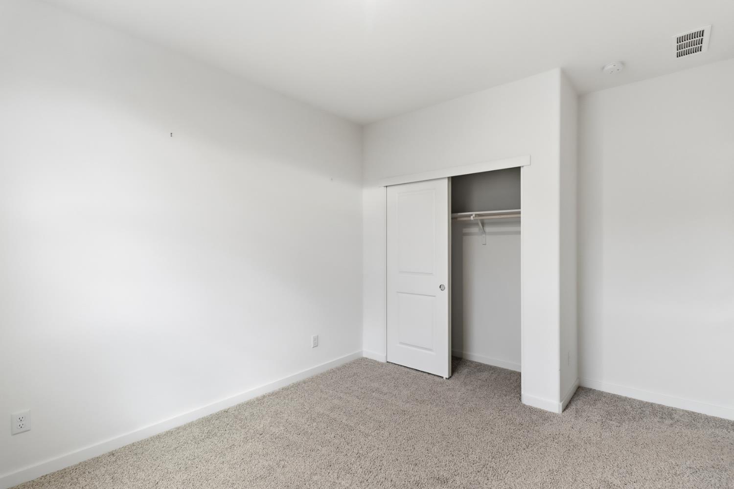 3050 Copper Rose Walk