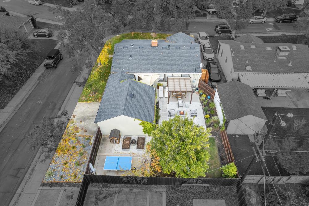 4912 Virginia Way