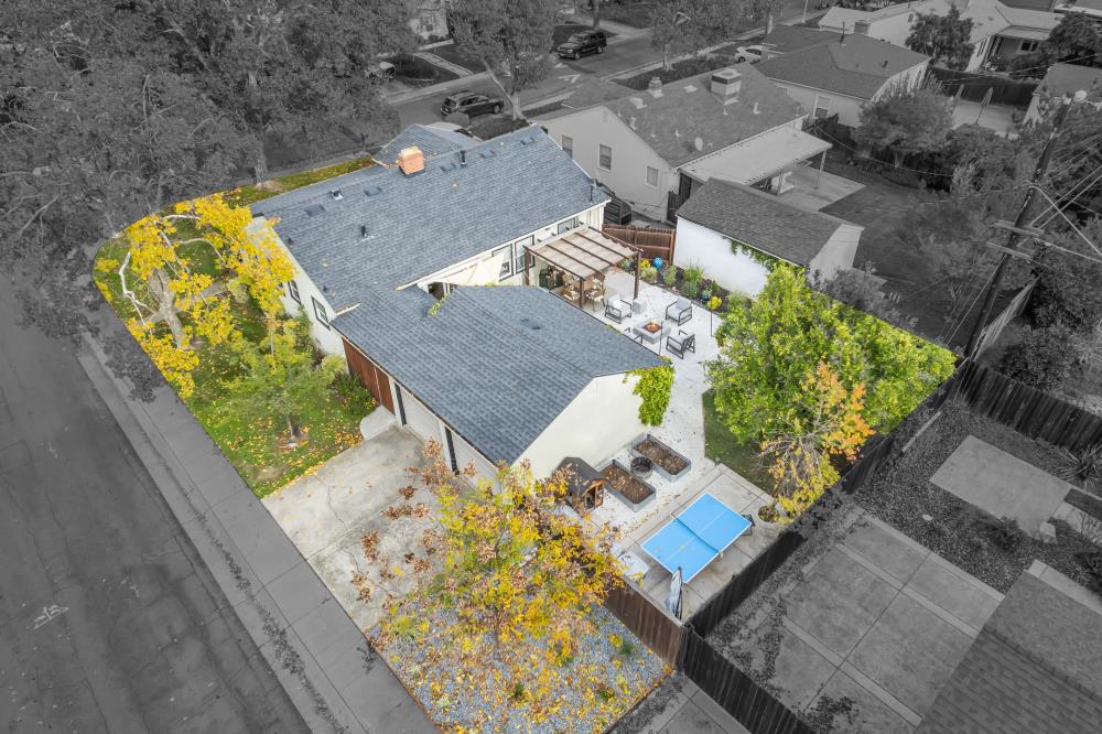 4912 Virginia Way