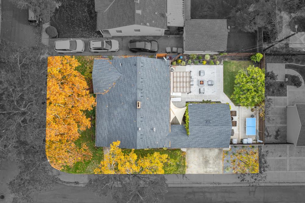 4912 Virginia Way