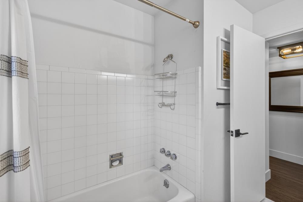 2910 Huntington Road