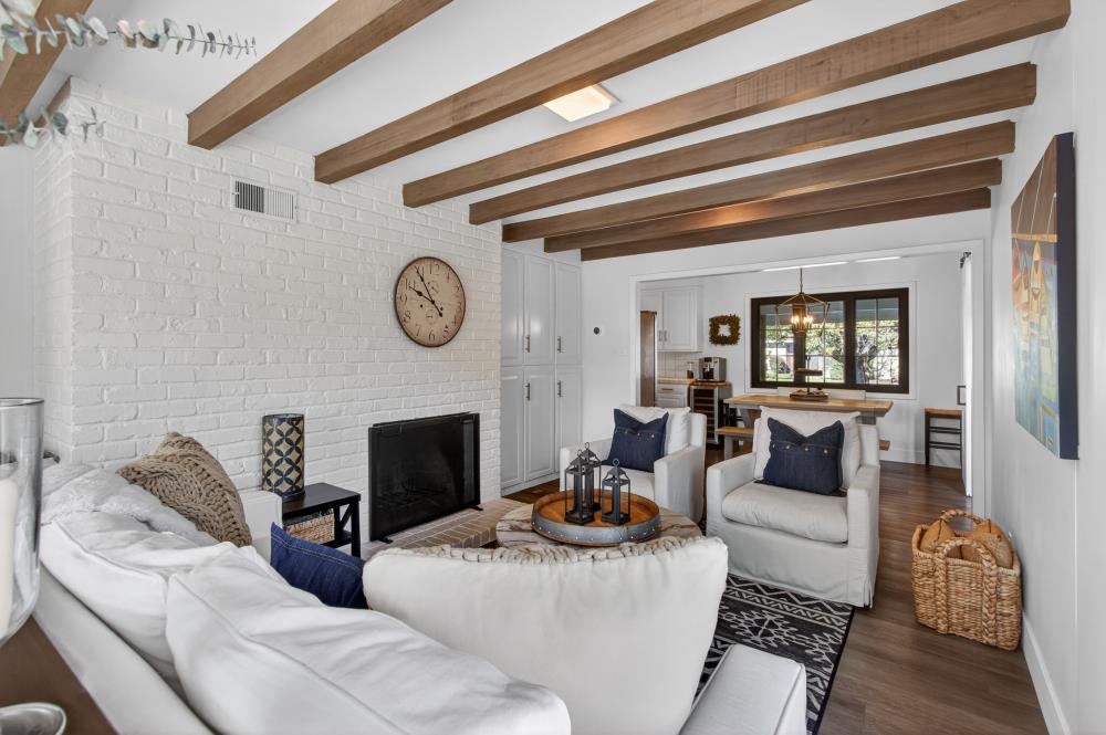 2910 Huntington Road