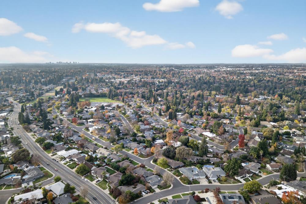 2910 Huntington Road