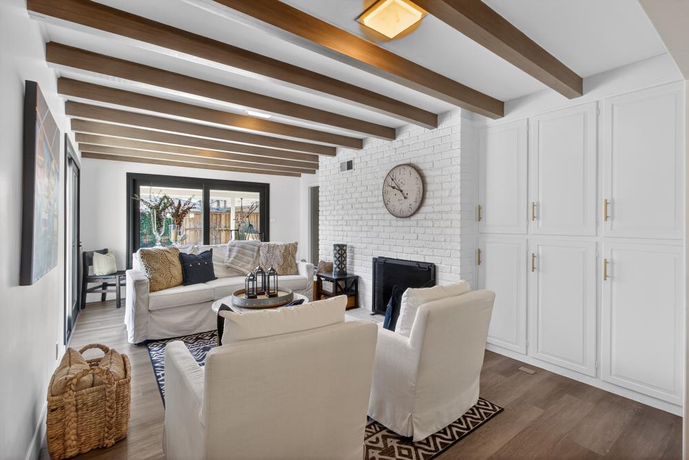 2910 Huntington Road