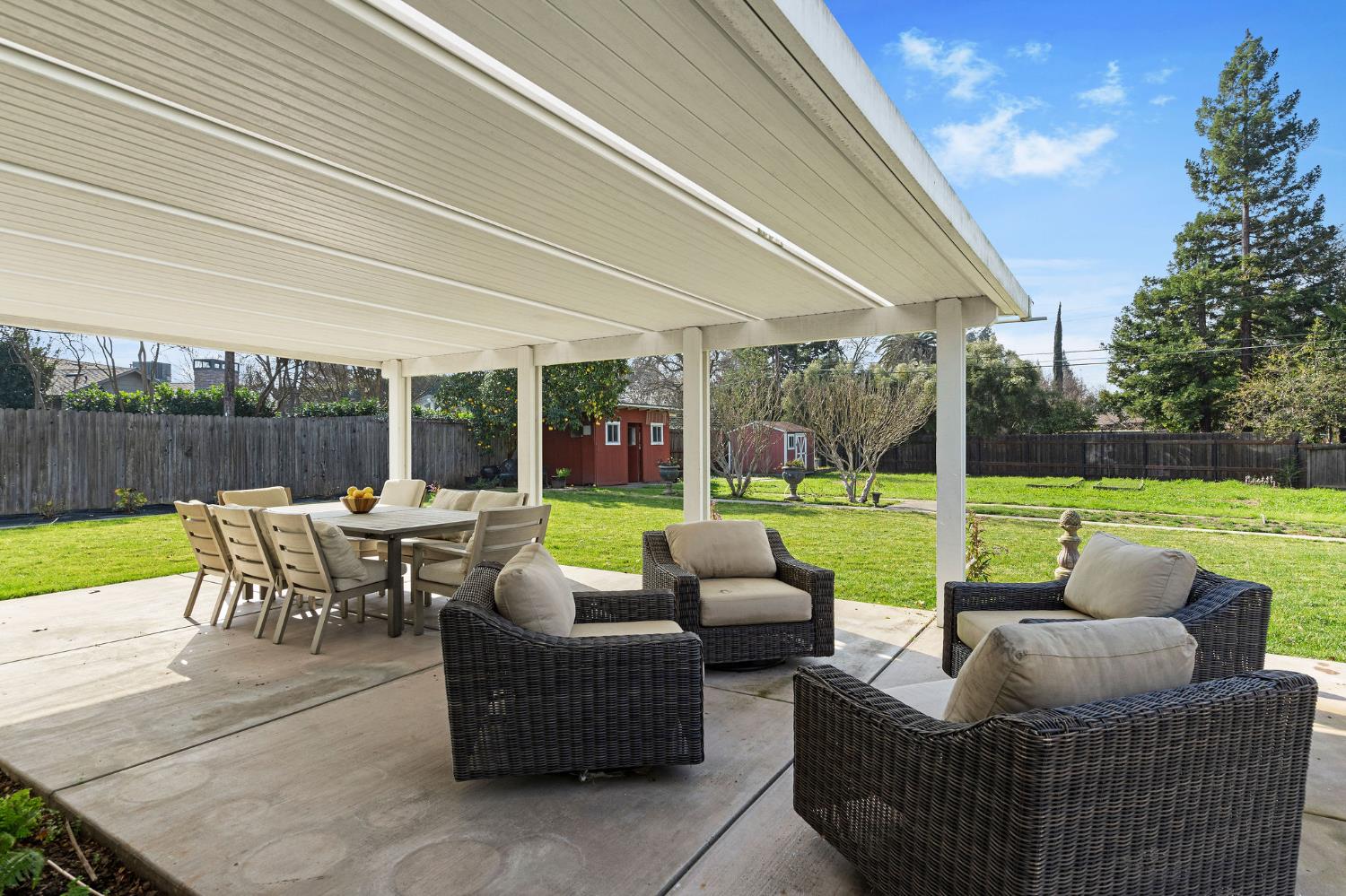 1507 Los Molinos Way