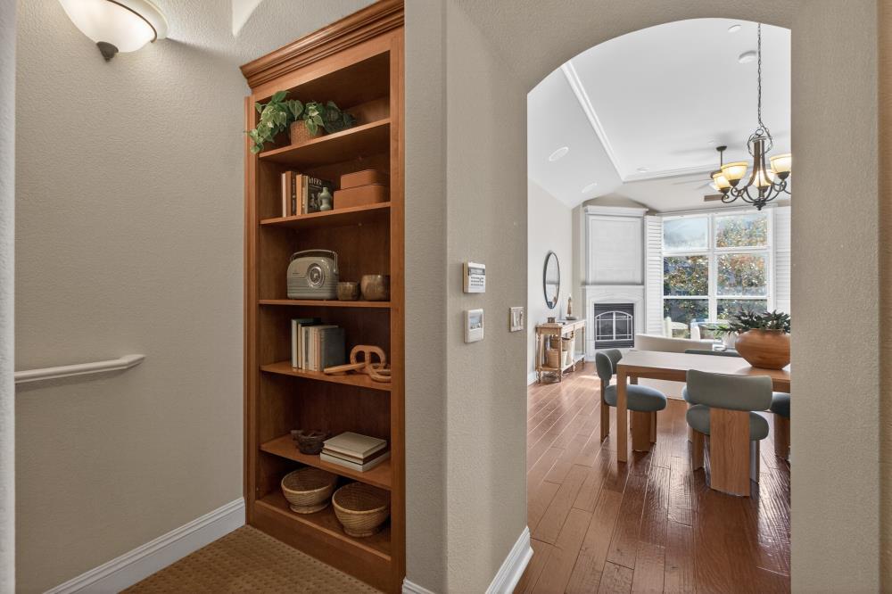 2430 Pavilions Place Lane 406