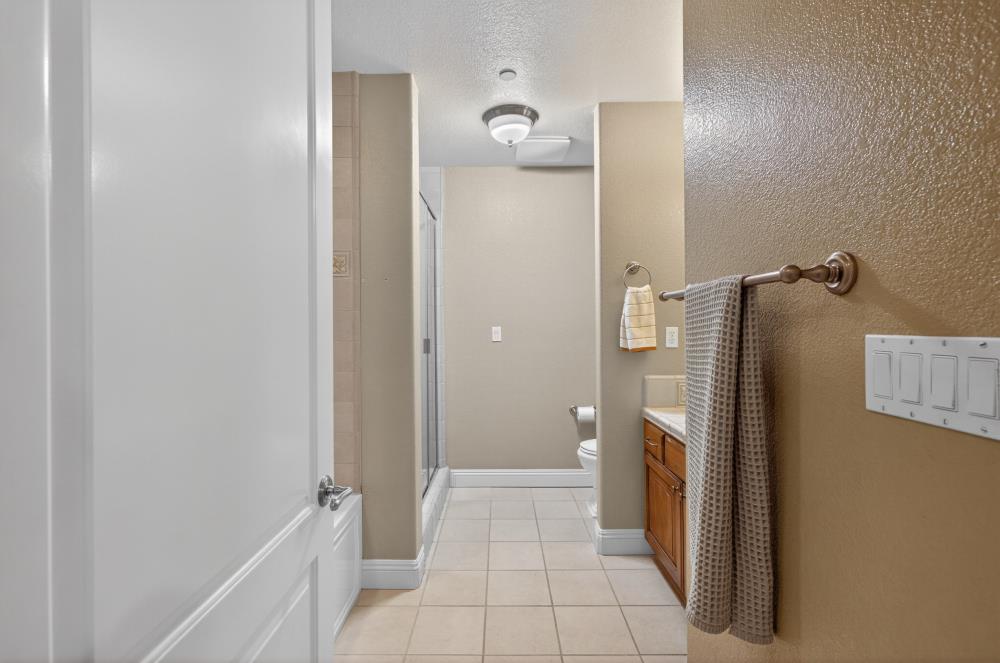 2430 Pavilions Place Lane 406