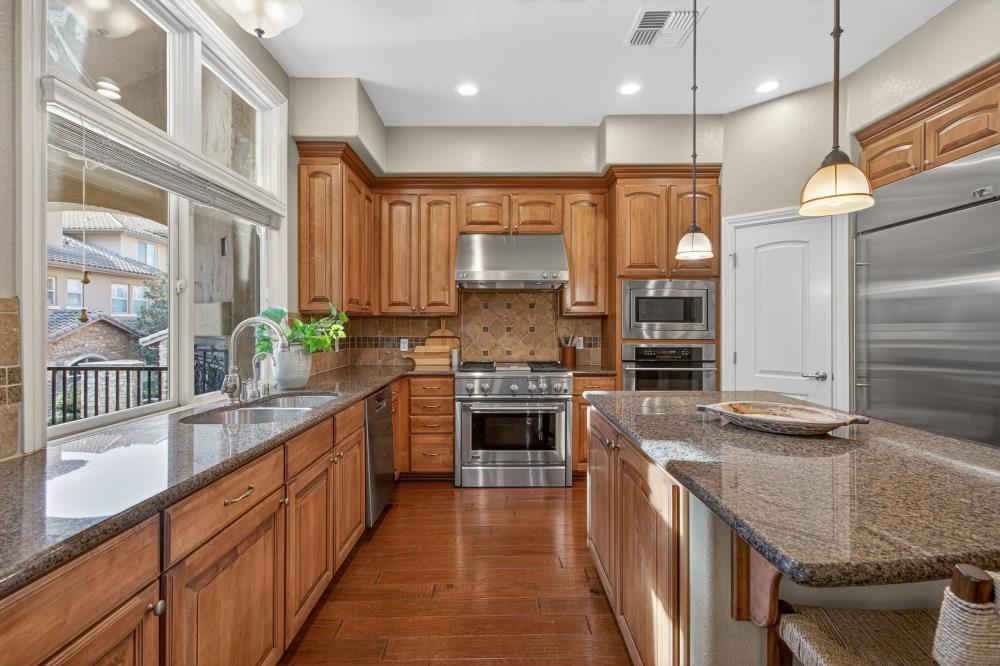 2430 Pavilions Place Lane 406