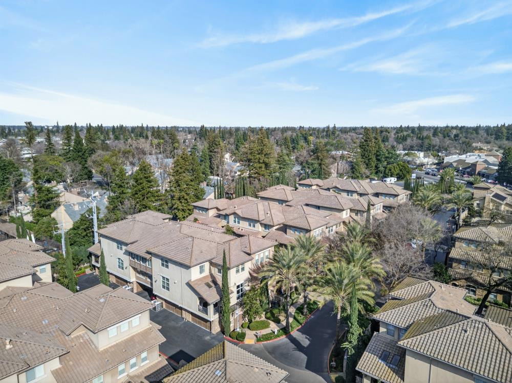 2430 Pavilions Place Lane 406