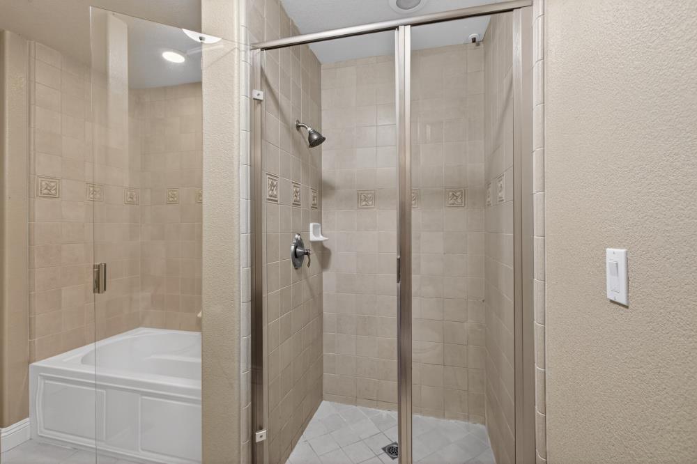 2430 Pavilions Place Lane 406