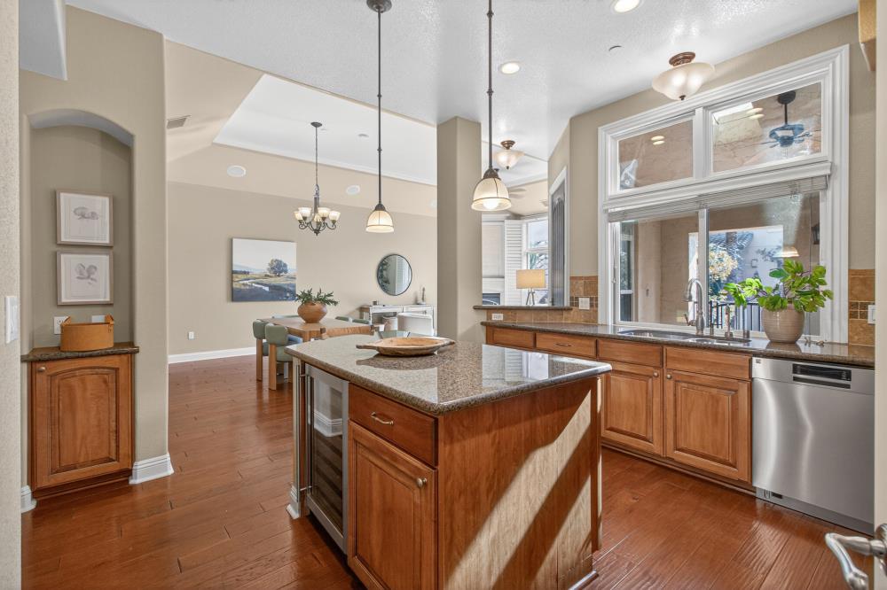 2430 Pavilions Place Lane 406