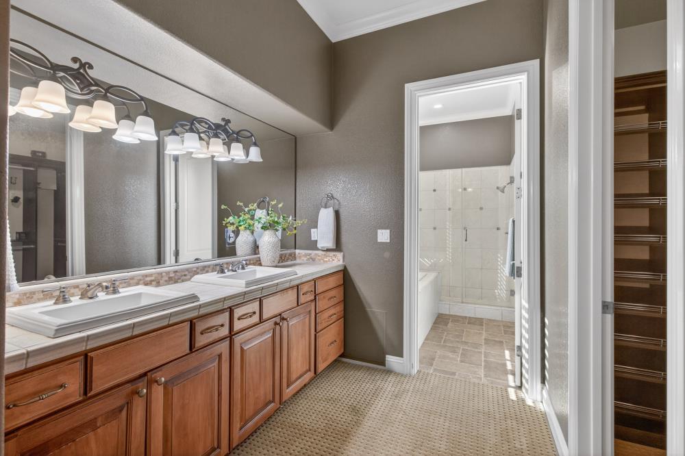 2430 Pavilions Place Lane 406