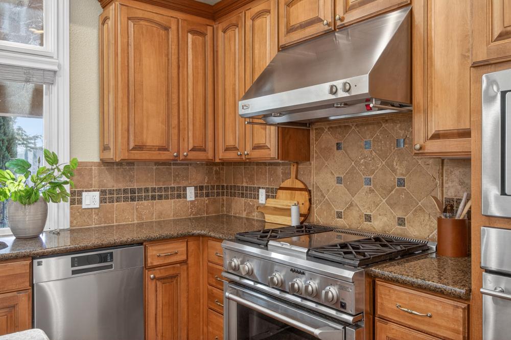 2430 Pavilions Place Lane 406