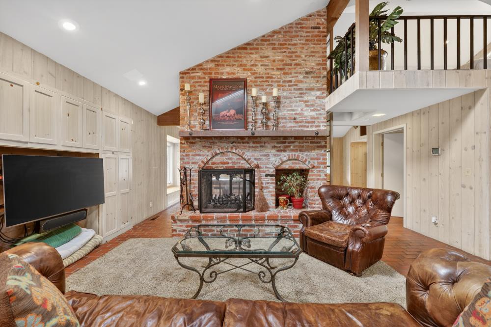 3631 Winding Creek Road