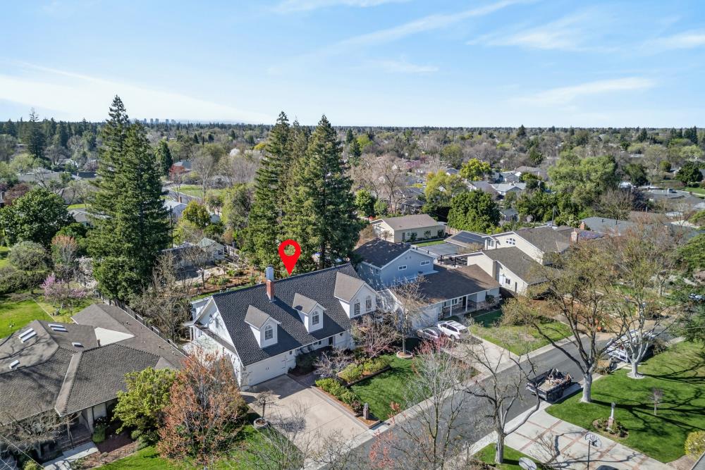 915 Coronado Boulevard