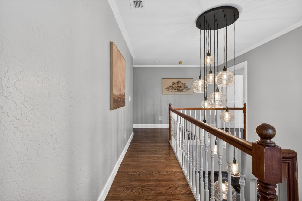 915 Coronado Boulevard