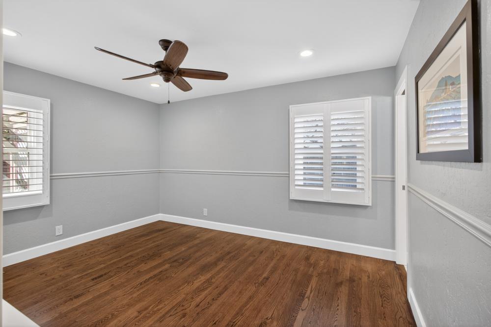 915 Coronado Boulevard