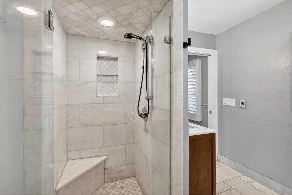 915 Coronado Boulevard