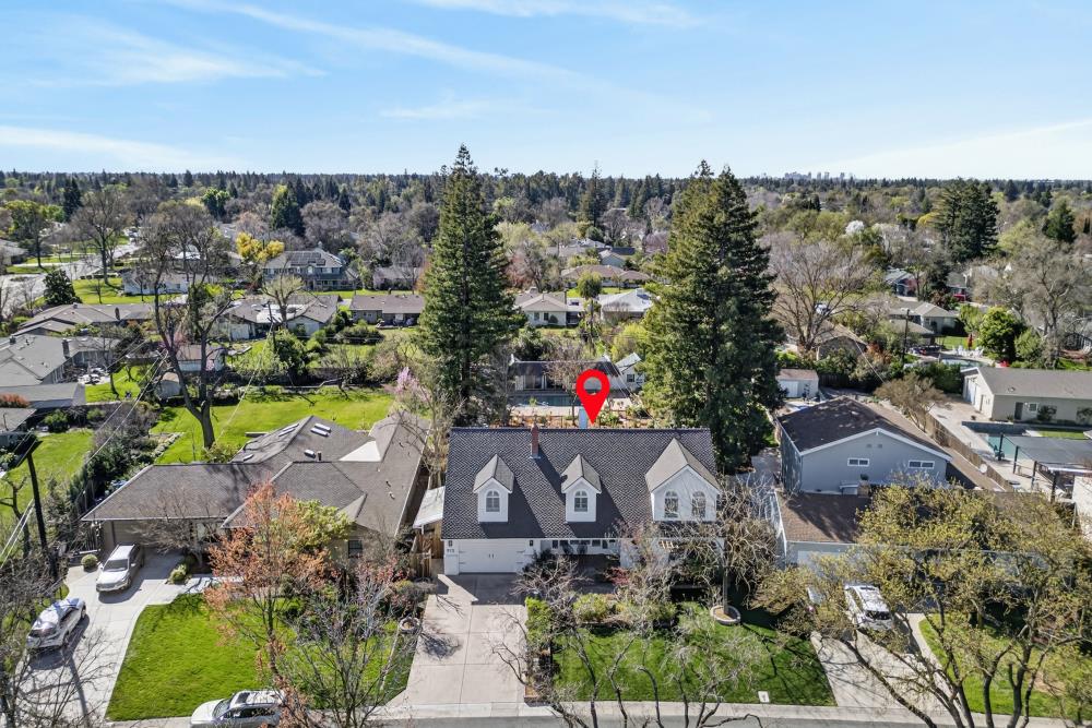 915 Coronado Boulevard