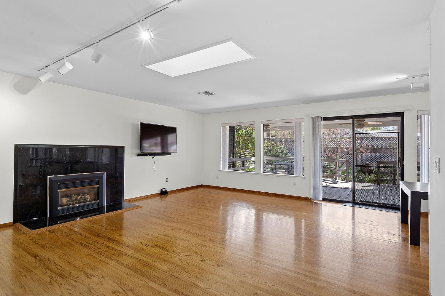 2110 Saint Marks Way