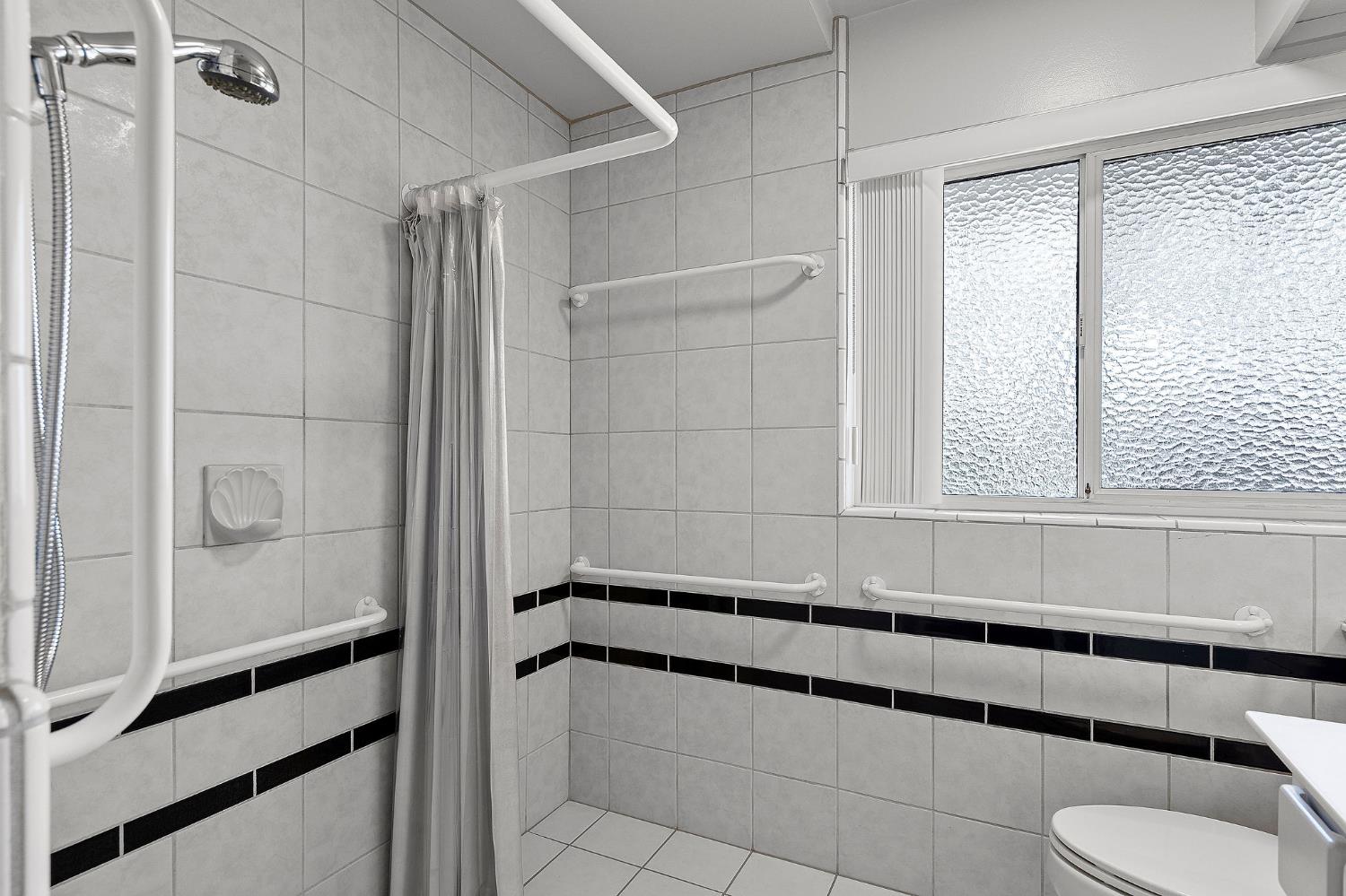 2110 Saint Marks Way