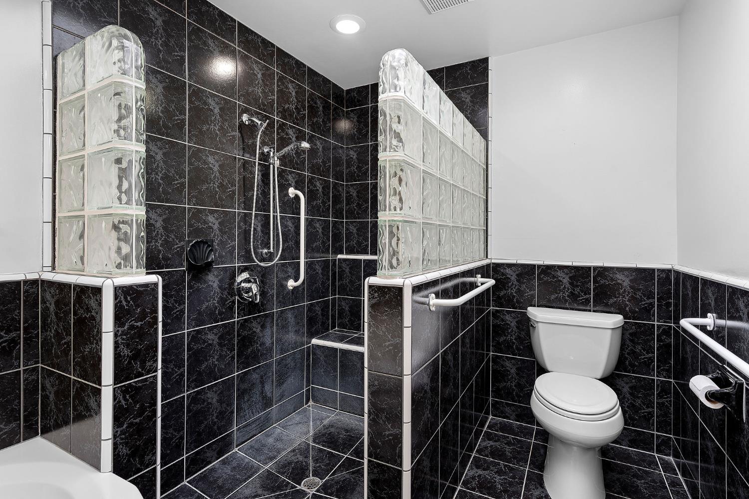 2110 Saint Marks Way