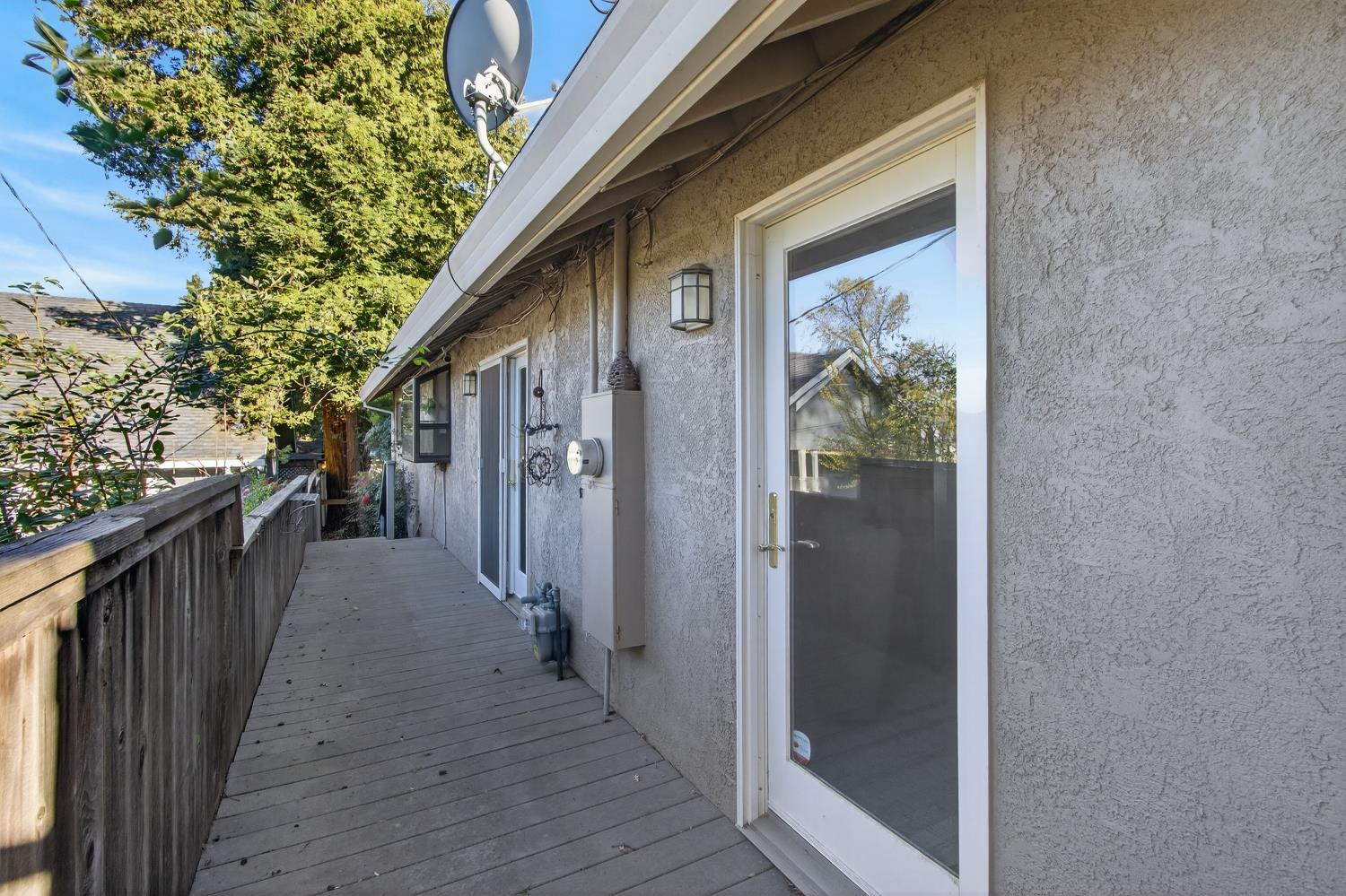 3414 Marshall Avenue