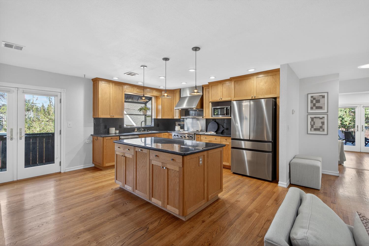 3414 Marshall Avenue