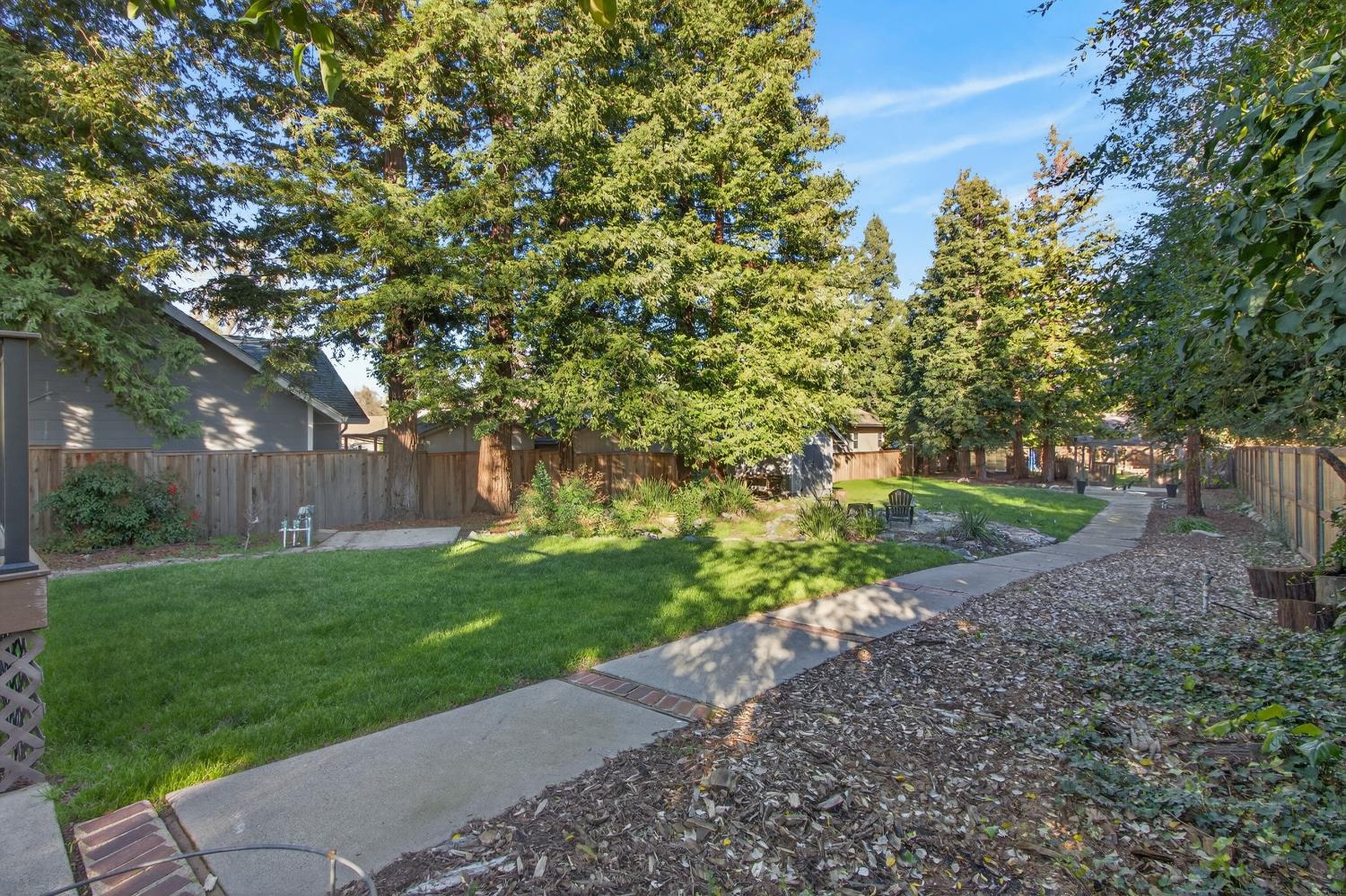 3414 Marshall Avenue